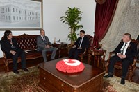 İç Anadolu Av Yaban Hayatı Federasyonu Başkanı’ndan Vali Ercan Topaca’ya Ziyaret