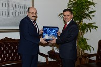 Yök Başkanı Saraç’tan Vali Ercan Topaca’ya Ziyaret
