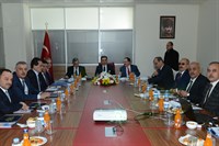 Vali Ercan TOPACA Başkanlığında Pursaklar İlçesinin Okul ve Derslik Sorunları Görüşüldü
