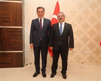 Vali Topaca’dan Tayini Çıkan Vali Yardımcıları ve Kaymakamlara Veda Yemeği