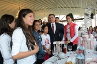 Vali Ercan Topaca Mardin’den Gelen Öğrencilerle Bir Araya Geldi