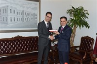 Vali Ercan Topaca, İsviçre Büyükelçisi Dominique Paravicini’yi Kabul Etti