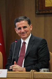 Vali Topaca, OSTİM ve Sanayilerde Mesleki Eğitimin Sorunları Toplantısına Katıldı