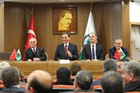 Vali Topaca, OSTİM ve Sanayilerde Mesleki Eğitimin Sorunları Toplantısına Katıldı