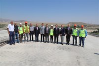 Vali Ercan Topaca, Yenikent-Temelli Yolunun Yapım Çalışmalarını Yerinde İnceledi