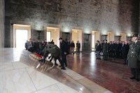 Şehitleri Anma Günü ve Çanakkale Deniz Zaferi'nin 104. Yılında Vali Şahin Anıtkabir’de